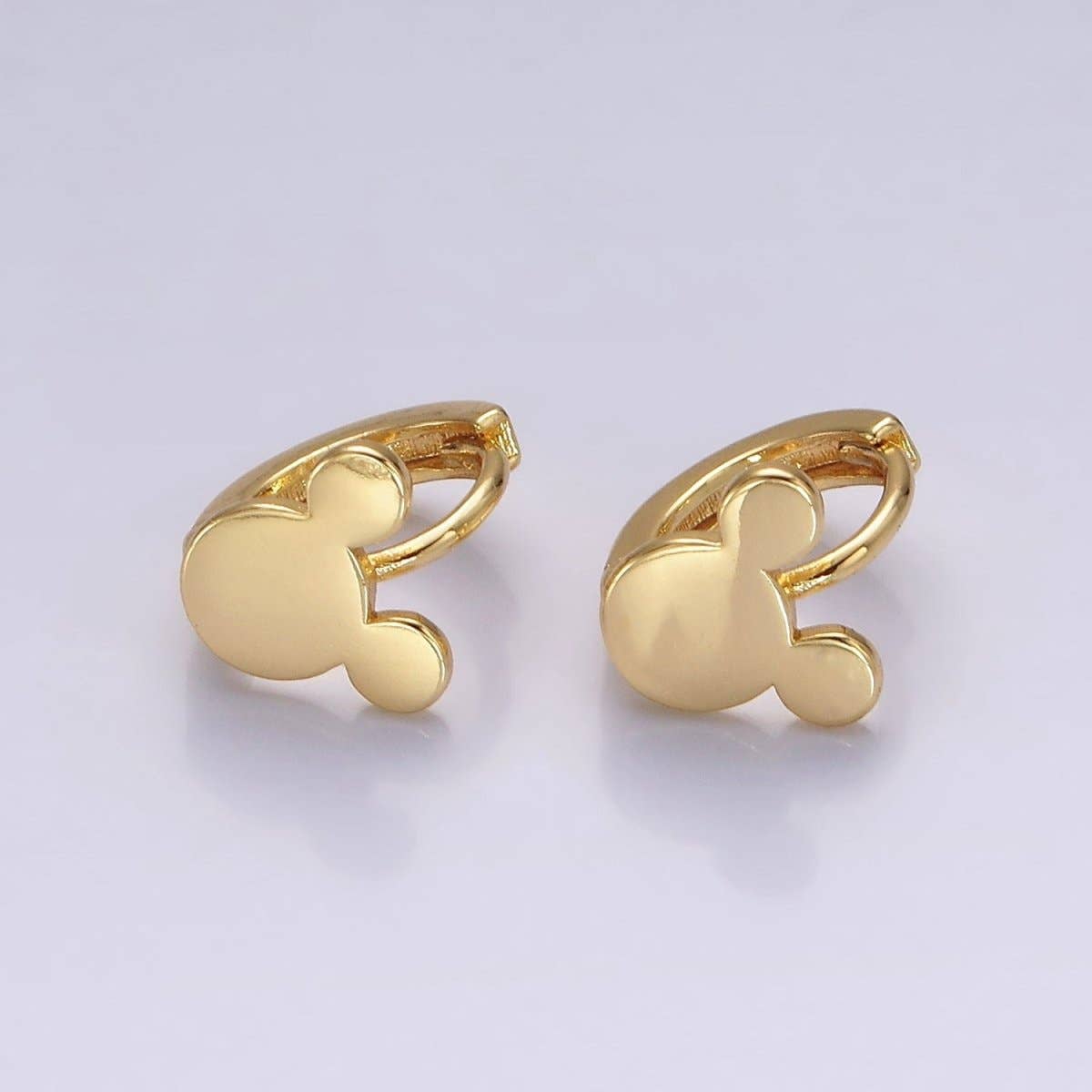 14K Gold Filled Mouse Animal Minimalist Cartilage Huggie Earrings | AE957
